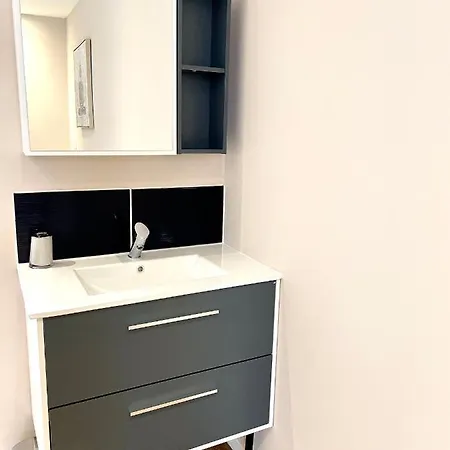 Apartment Ng Suitehome Potennerie Cosyhouse Balneo I Netflix